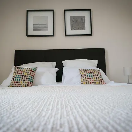 Le Courtoisville Apartment